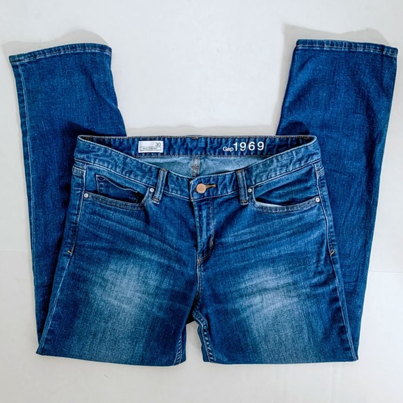 GAP Real Straight jeans medium blue 30 EUC - Picture 2 of 5